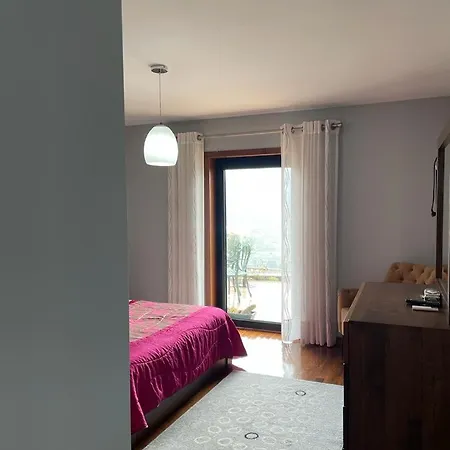 Quinta Da Penada - Vineyard & Winery - Suite 3 Chaves Room photo